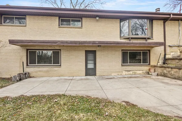 $463,000 | 15945 Smith Drive, Brookfield, WI 53005