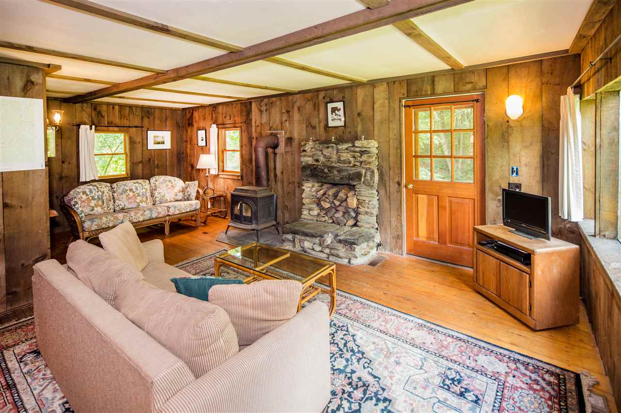 186 Laury Road Stockbridge, VT 05772 - Photo 2 of 16