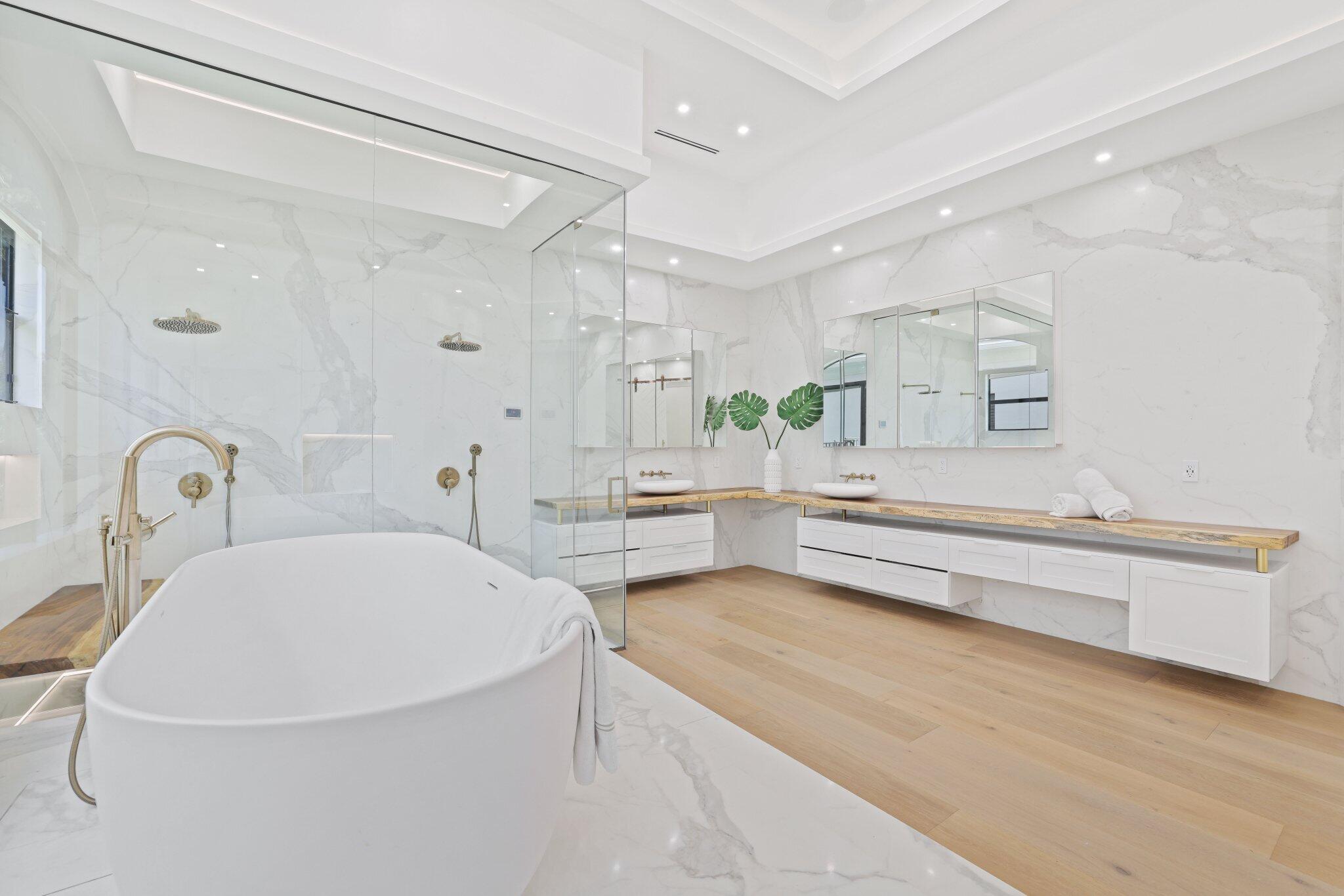 9599 Moritz Way Delray Beach, FL 33446 - Photo 34 of 75 primary bath