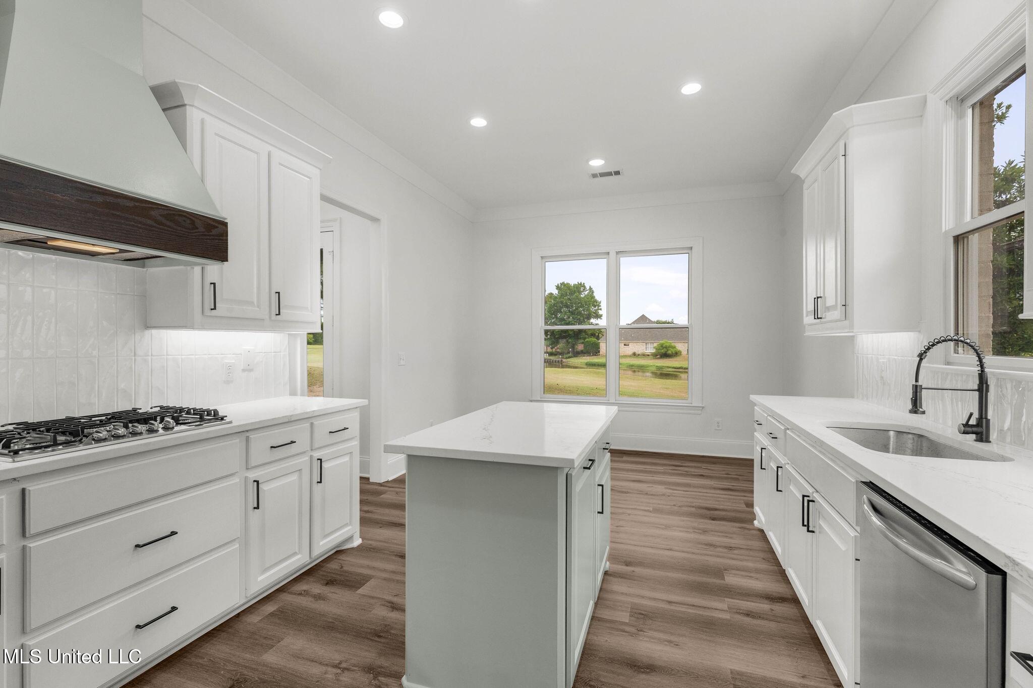 284 Caroline Boulevard Madison, MS 39110 - Photo 12 of 41 16-web-or-mls-284 Caroline-15