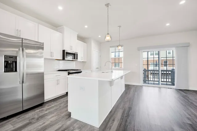 $349,900 | 10617 Owain Way, Orland Park, IL 60462