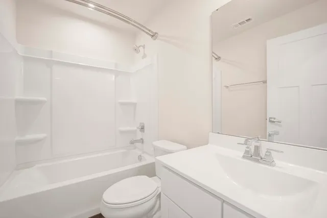 $349,900 | 10617 Owain Way, Orland Park, IL 60462