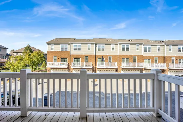 $349,900 | 10617 Owain Way, Orland Park, IL 60462