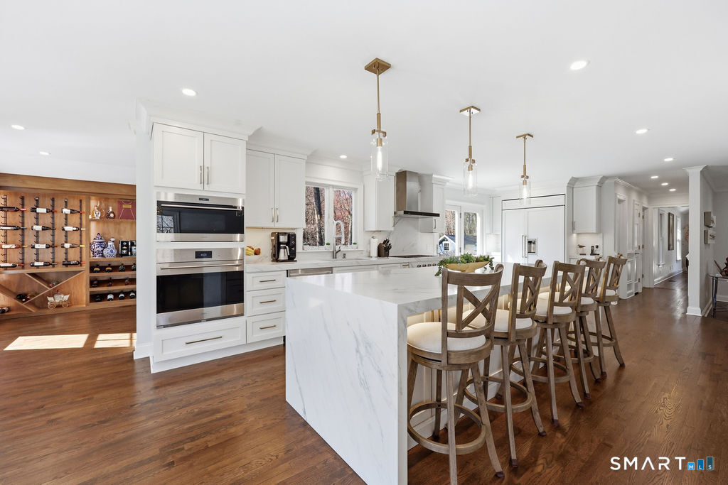 21 Split Rock Road Newtown, CT 06470 - Photo 11 of 40