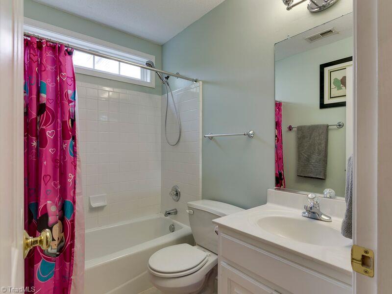 3628 Shadow Ridge Drive High Point, NC 27265 - Photo 19 of 24 Gallery Image 19