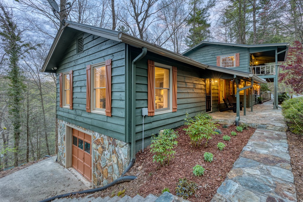 145 River Bend Lane Blue Ridge, GA 30513 - Photo 5 of 66