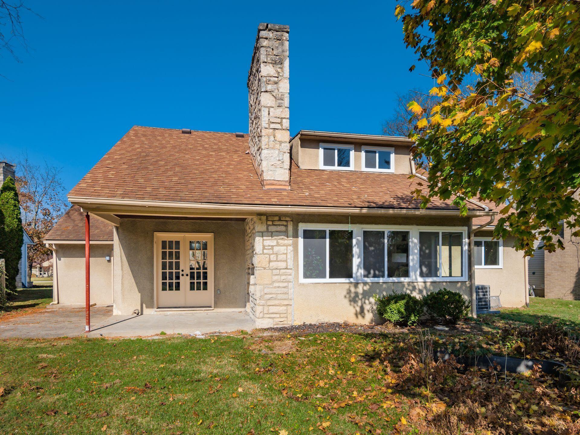 2657 Tudor Road Columbus, OH 43209 - Photo 41 of 41 044_5586034f_A 2657 Tudor 102