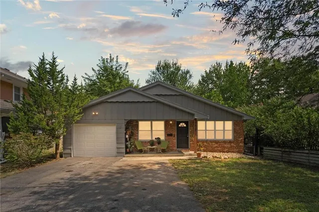 $260,000 | 7617 Holmes Road, Kansas City, MO 64131