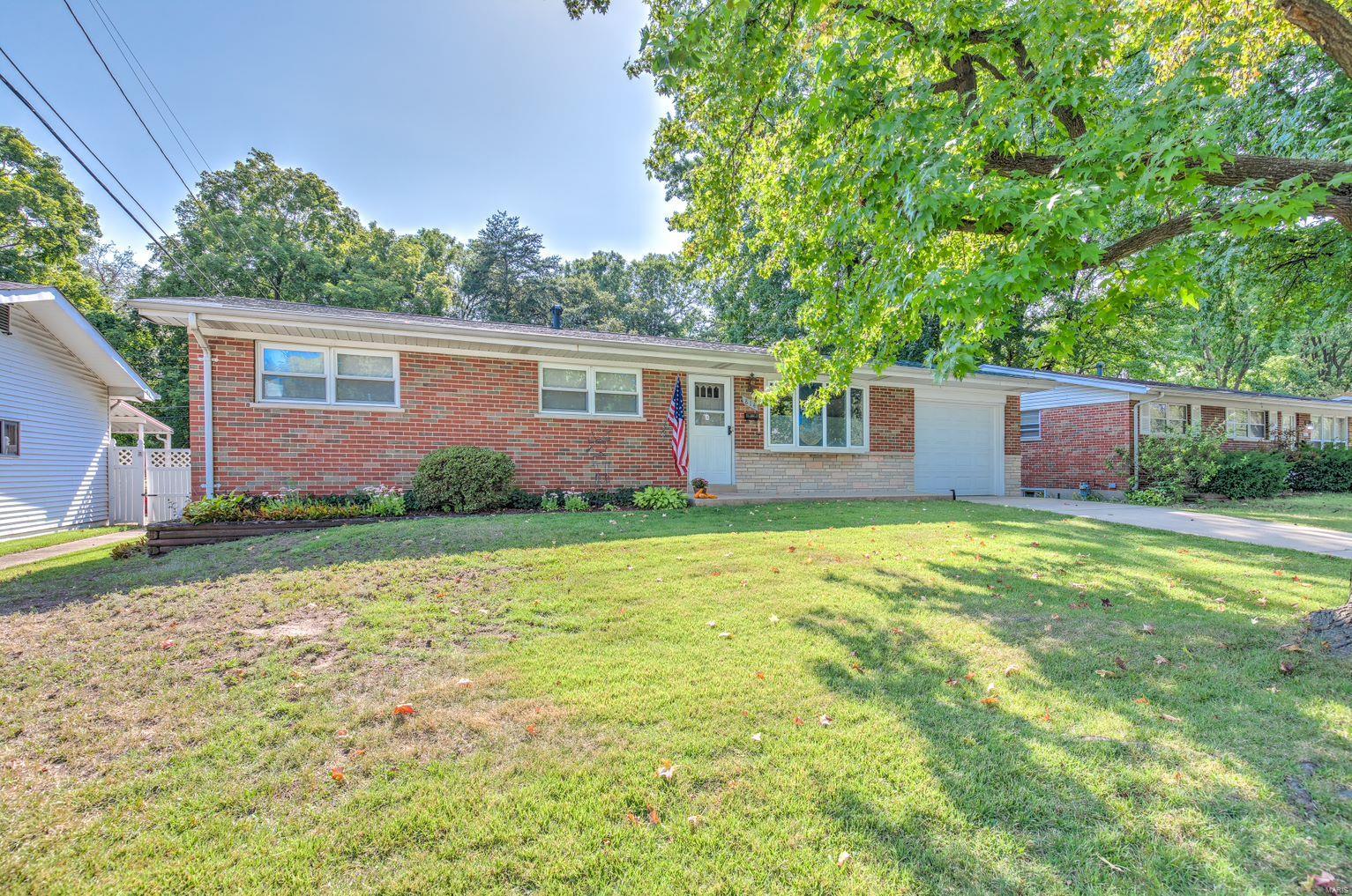 814 Teson Road Hazelwood, MO 63042 - Photo 1 of 16 Gallery Image 1