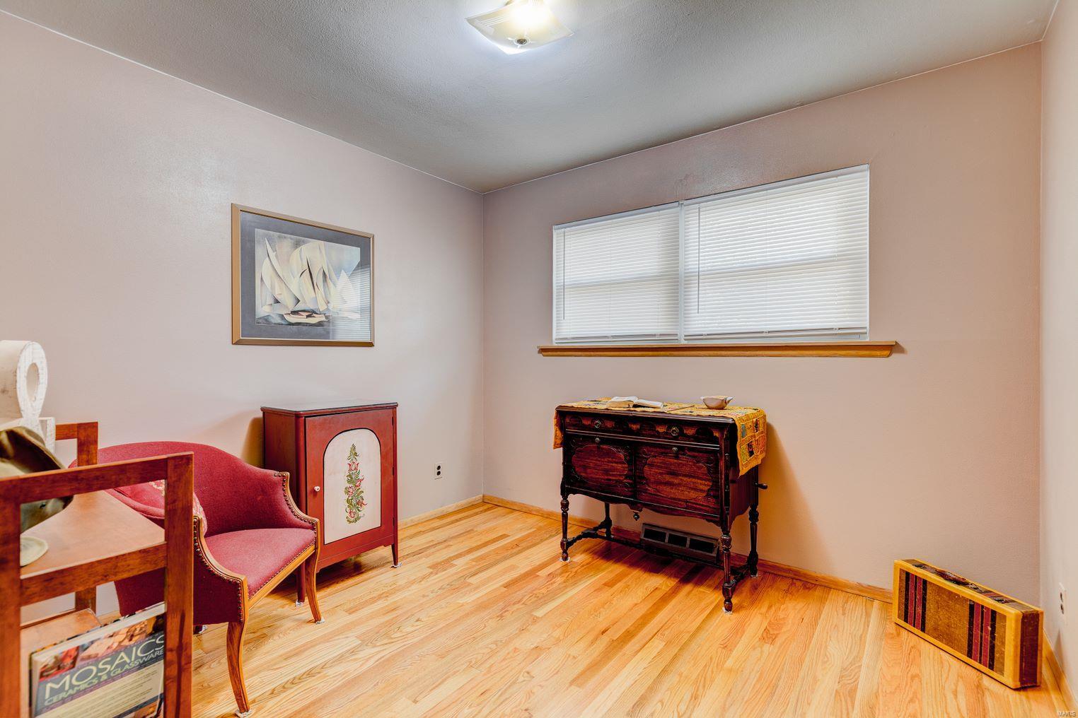 814 Teson Road Hazelwood, MO 63042 - Photo 11 of 16 Gallery Image 11