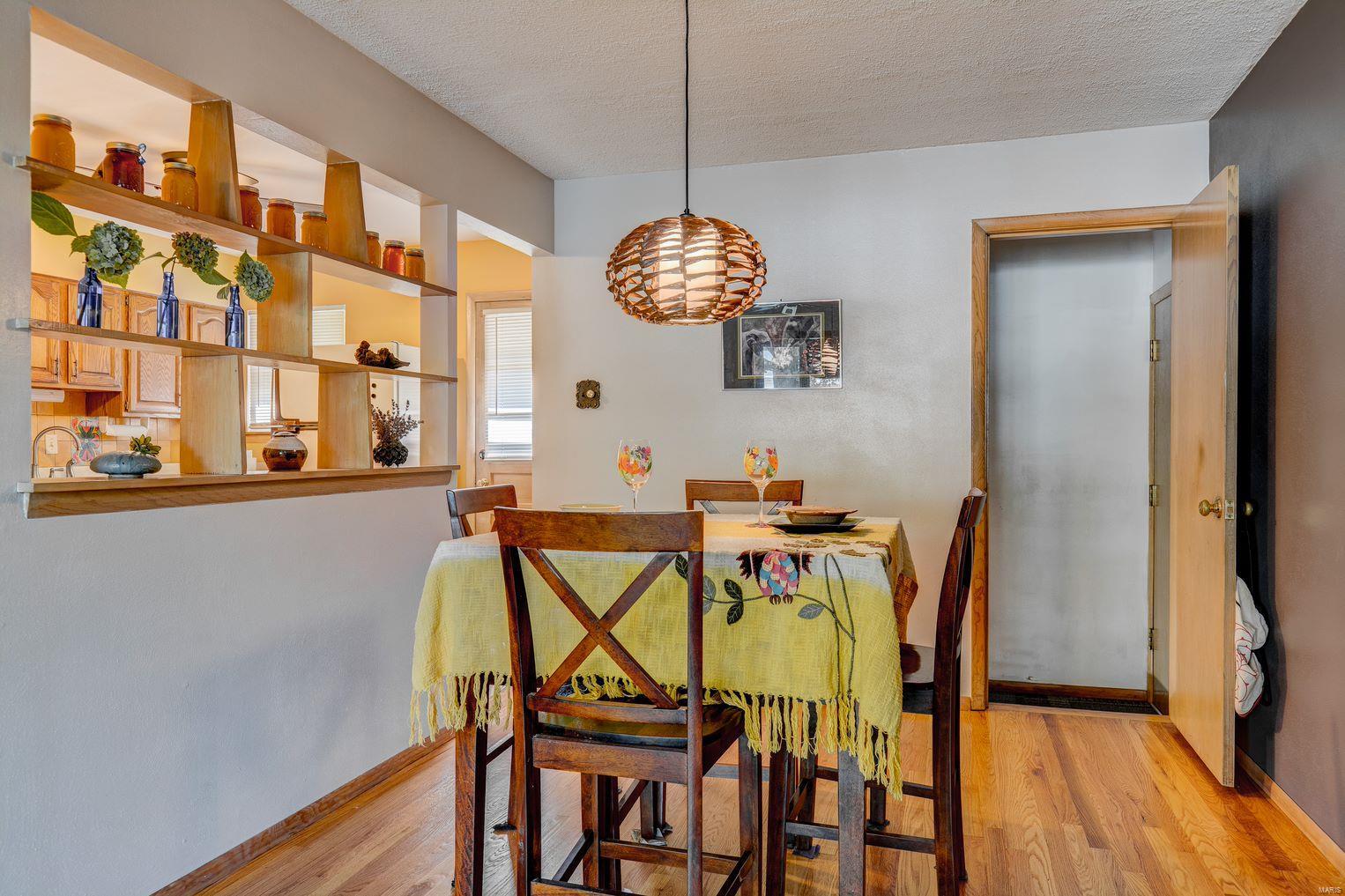 814 Teson Road Hazelwood, MO 63042 - Photo 5 of 16 Gallery Image 5