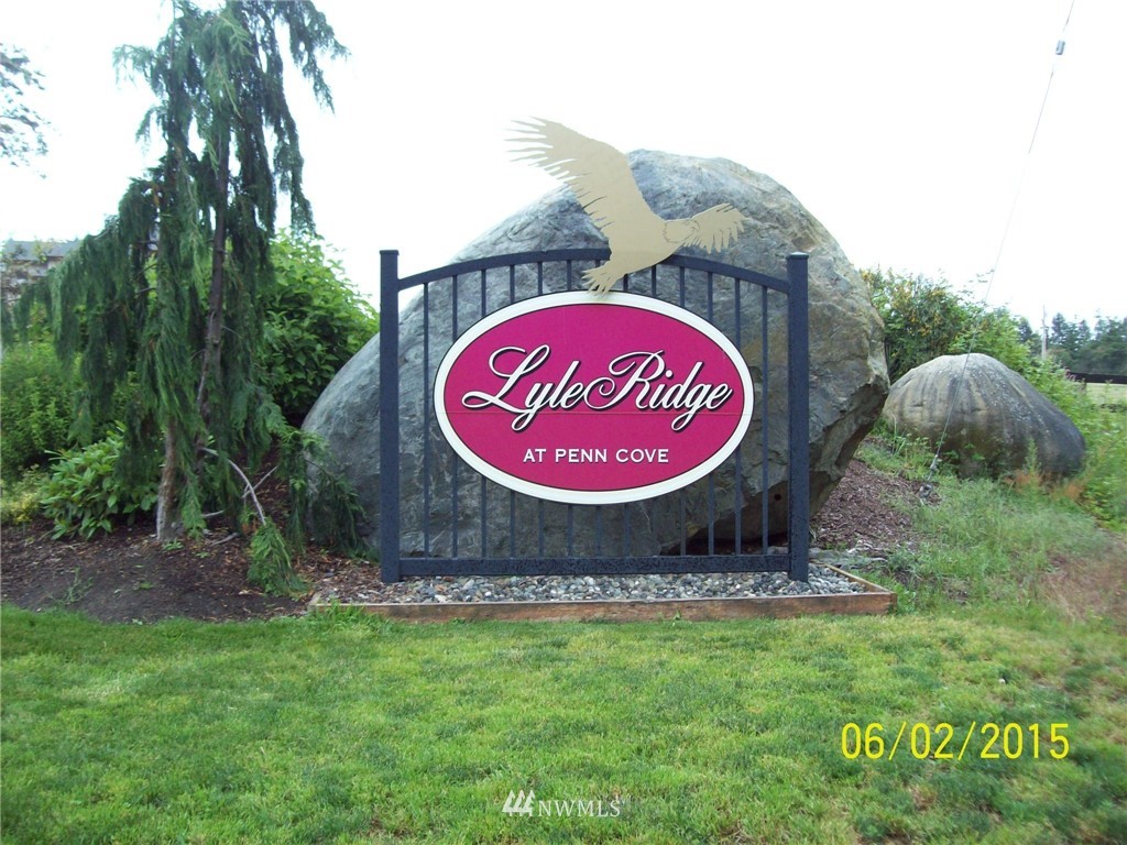1048 Lyle Ridge Circle Oak Harbor, WA 98277 - Photo 2 of 19 Gallery Image 2