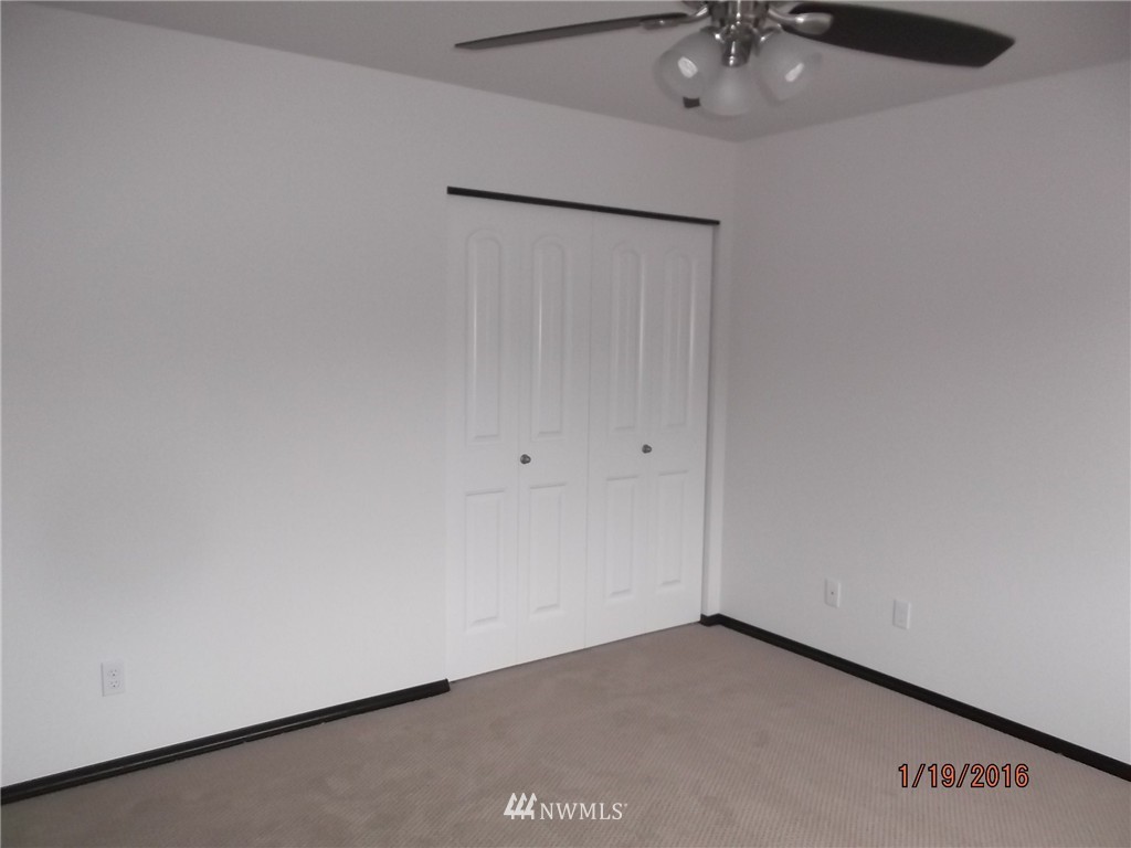 1048 Lyle Ridge Circle Oak Harbor, WA 98277 - Photo 11 of 19 Gallery Image 11