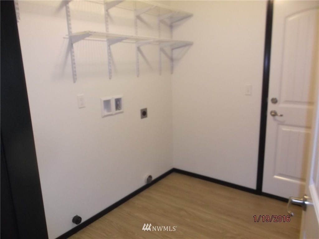 1048 Lyle Ridge Circle Oak Harbor, WA 98277 - Photo 17 of 19 Gallery Image 17