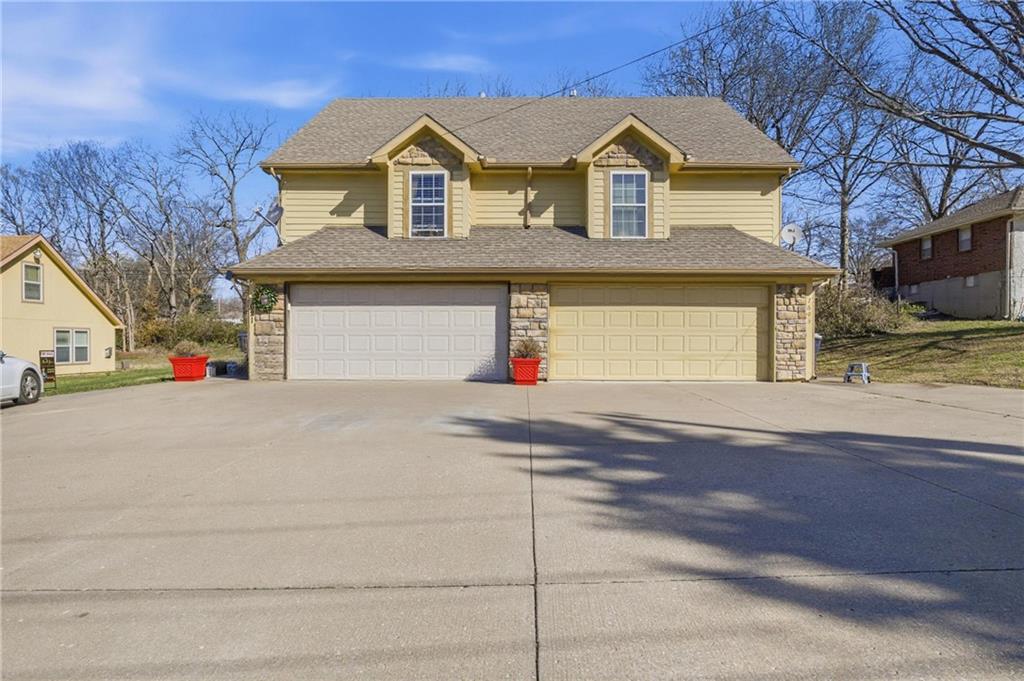 7621 Bannister Road Kansas City, MO 64134 - Photo 1 of 23