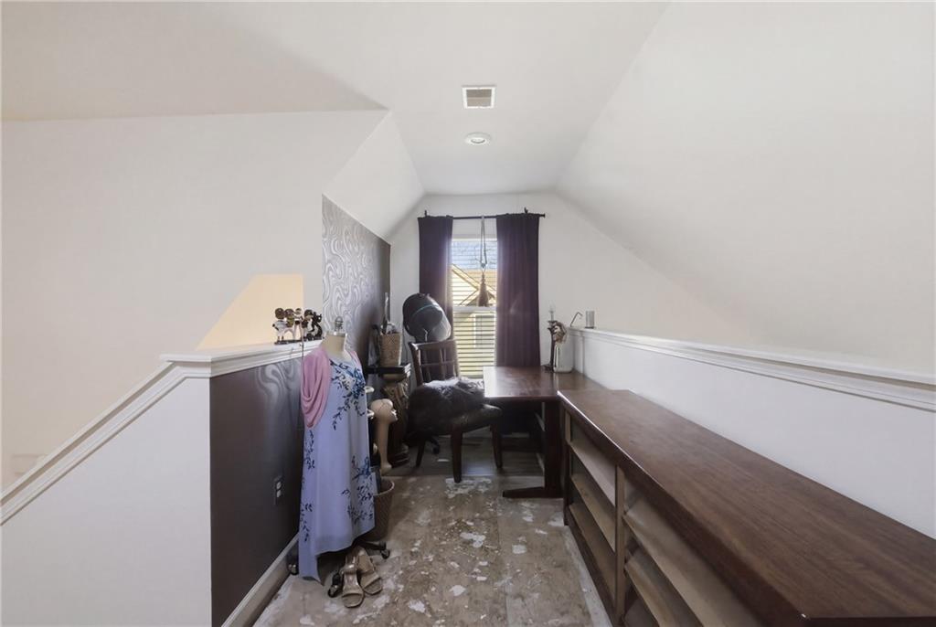 7621 Bannister Road Kansas City, MO 64134 - Photo 14 of 23