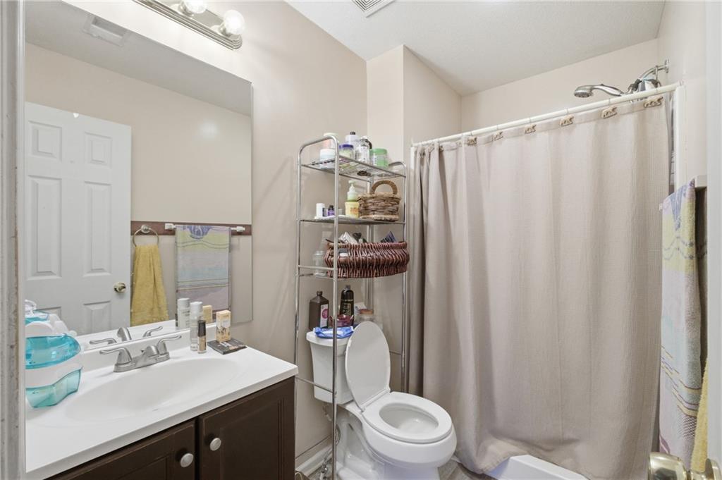 7621 Bannister Road Kansas City, MO 64134 - Photo 18 of 23