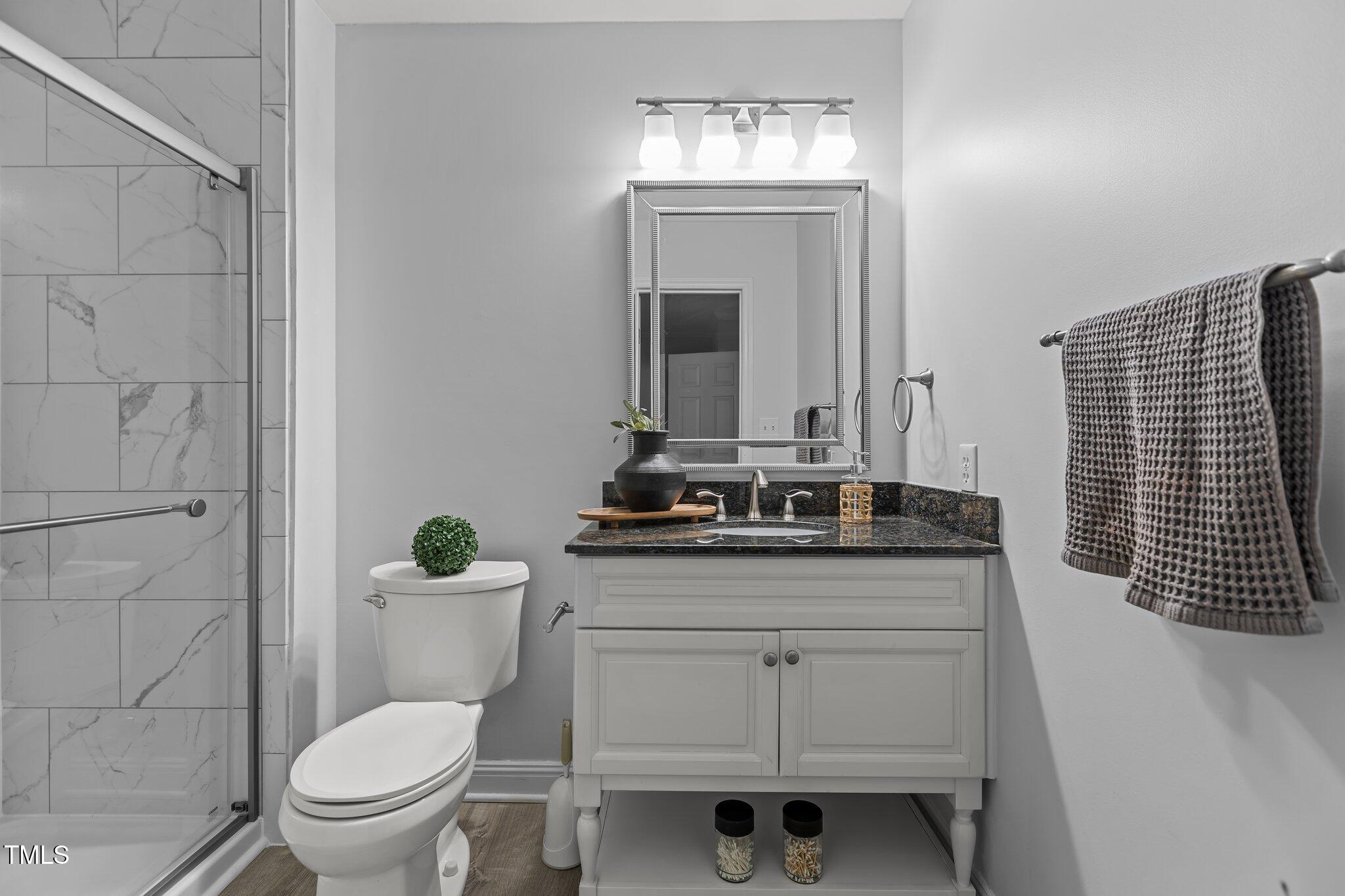 5616 Darrow Drive Raleigh, NC 27612 - Photo 16 of 31 BATH IN MAIN SUITE