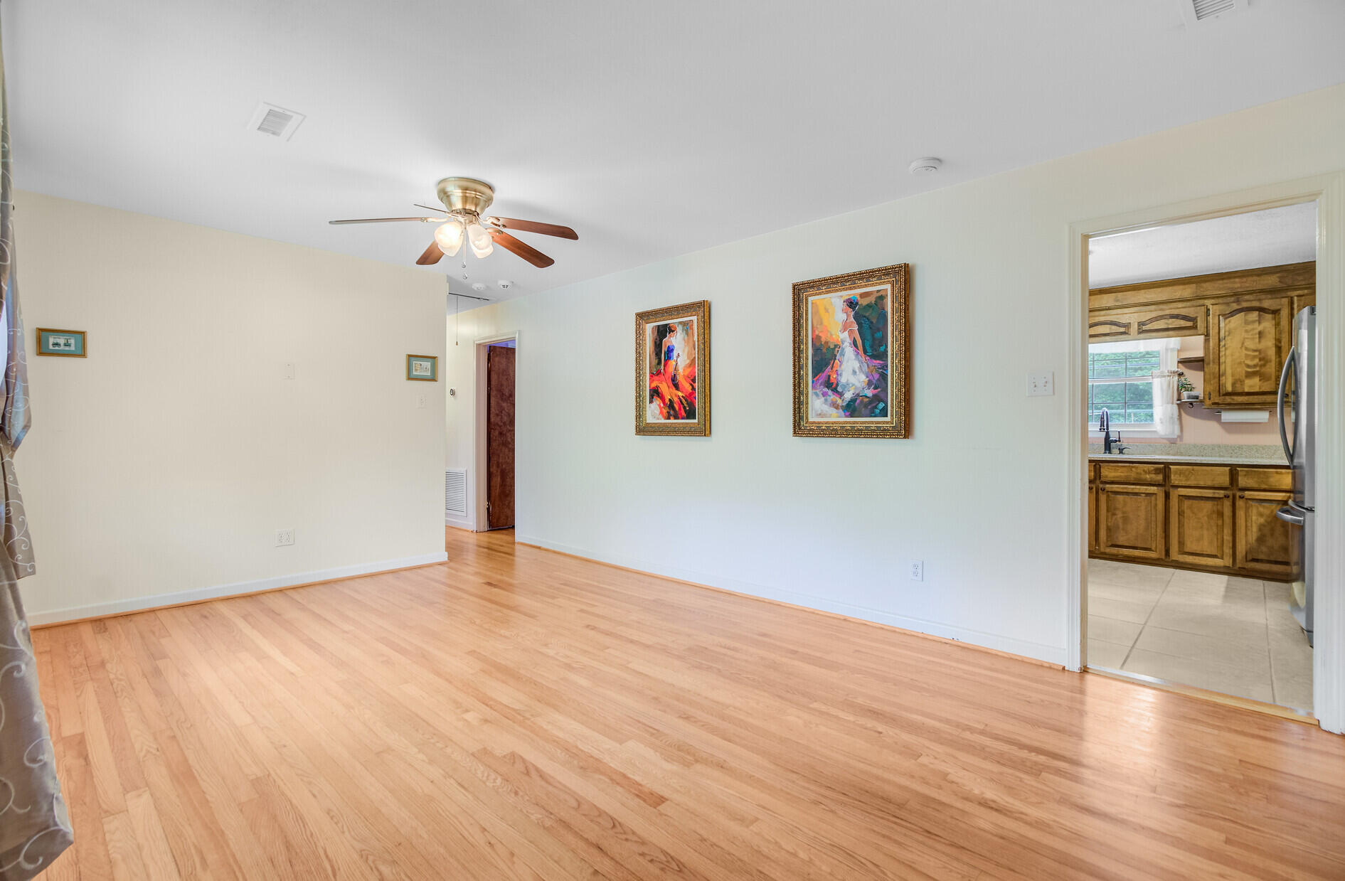 106 Newington Road Summerville, SC 29485 - Photo 12 of 35 17_17_mls