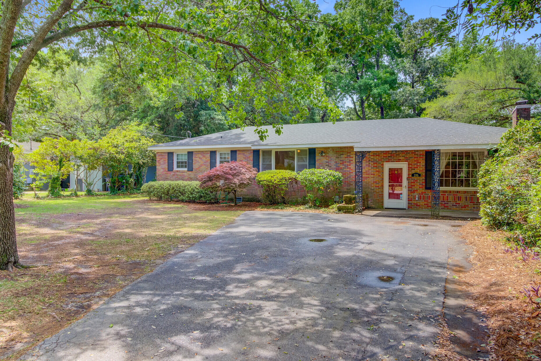 106 Newington Road Summerville, SC 29485 - Photo 2 of 35 02_2_mls