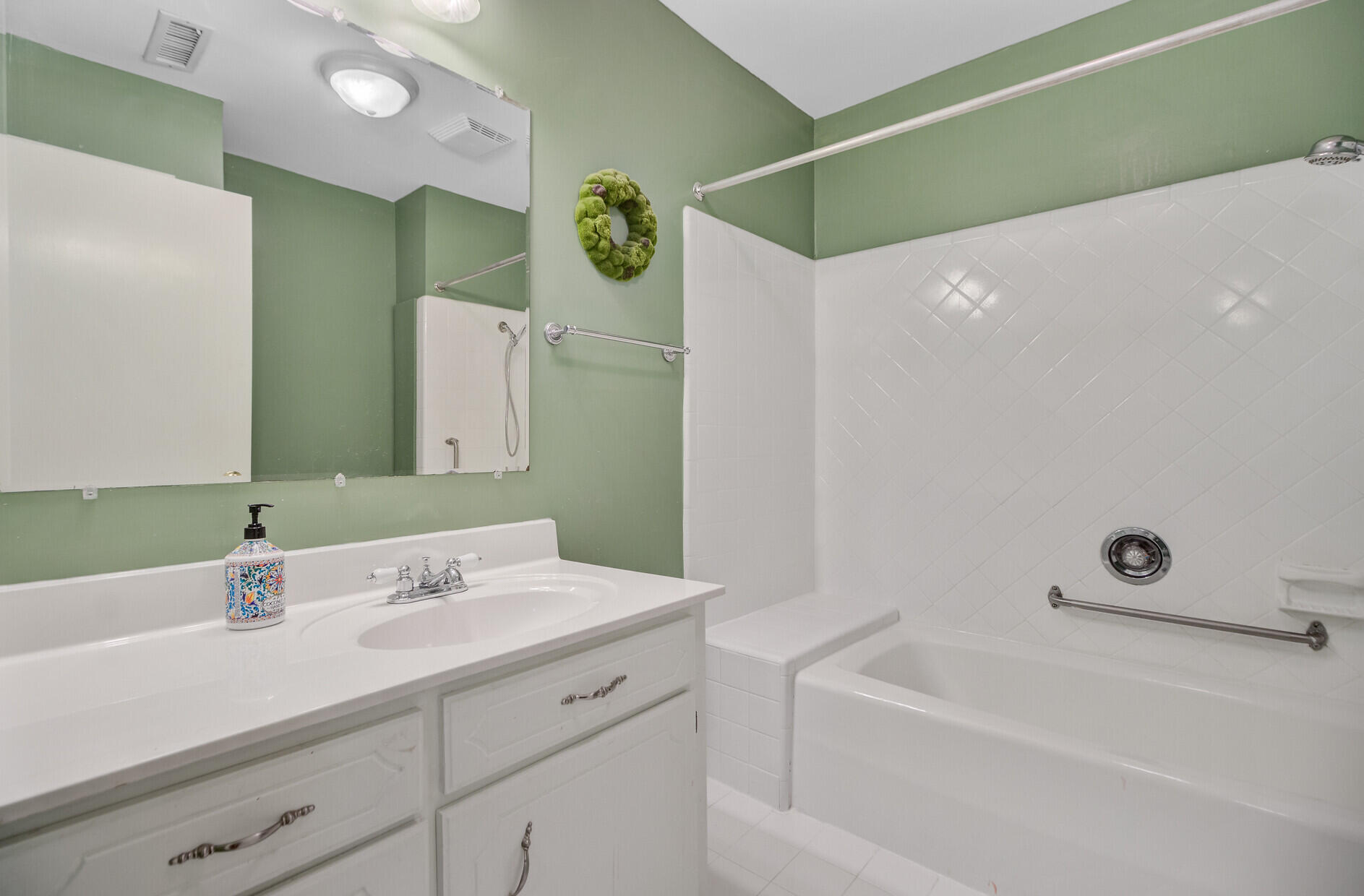 106 Newington Road Summerville, SC 29485 - Photo 29 of 35 40_40_mls