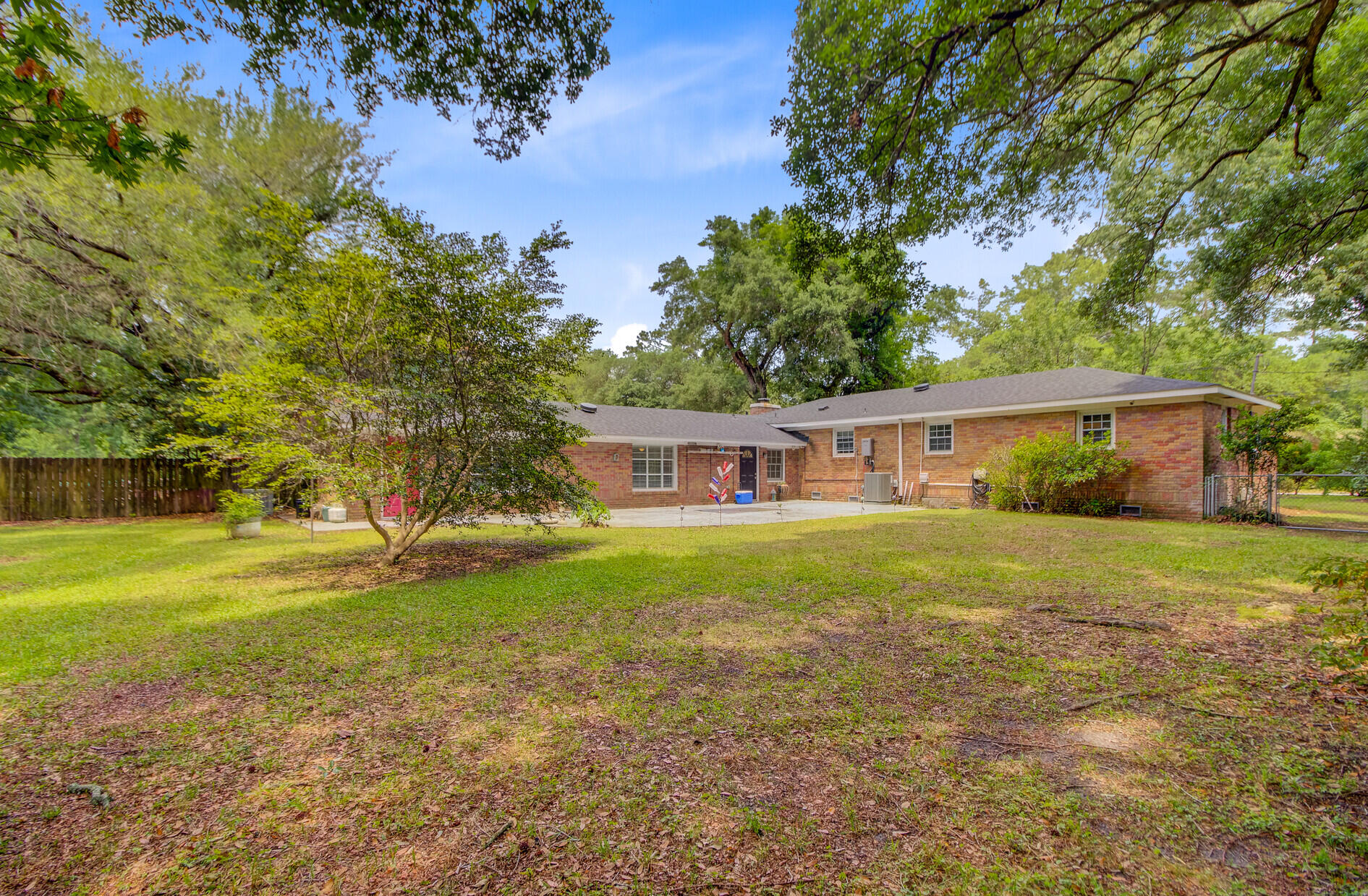 106 Newington Road Summerville, SC 29485 - Photo 33 of 35 46_46_mls