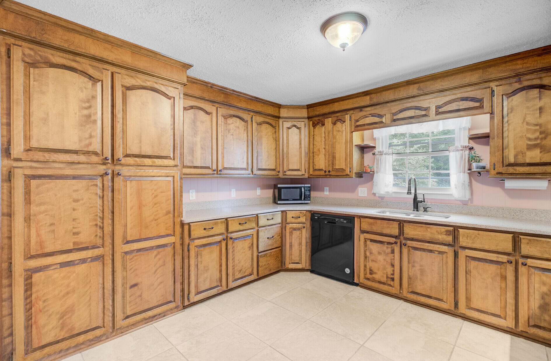 106 Newington Road Summerville, SC 29485 - Photo 8 of 35 12_12_mls