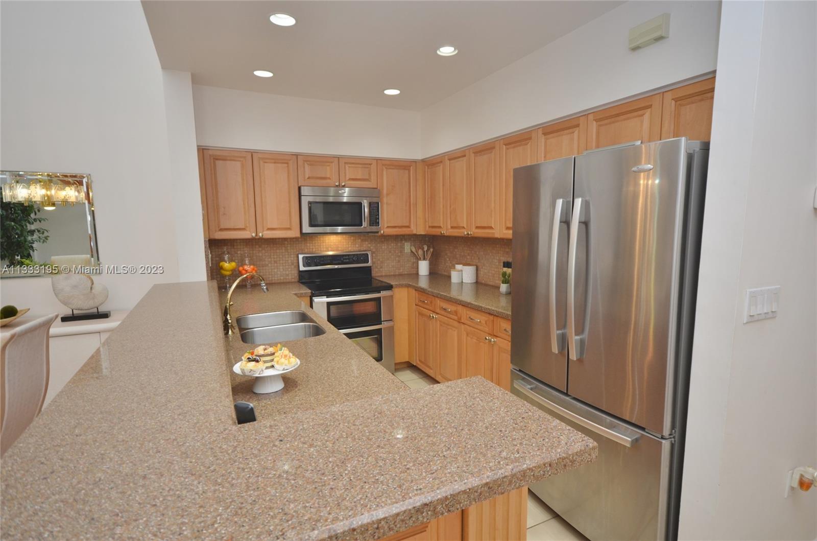 14528 Balgowan Road Miami Lakes, FL 33016 - Photo 20 of 39 Gallery Image 20