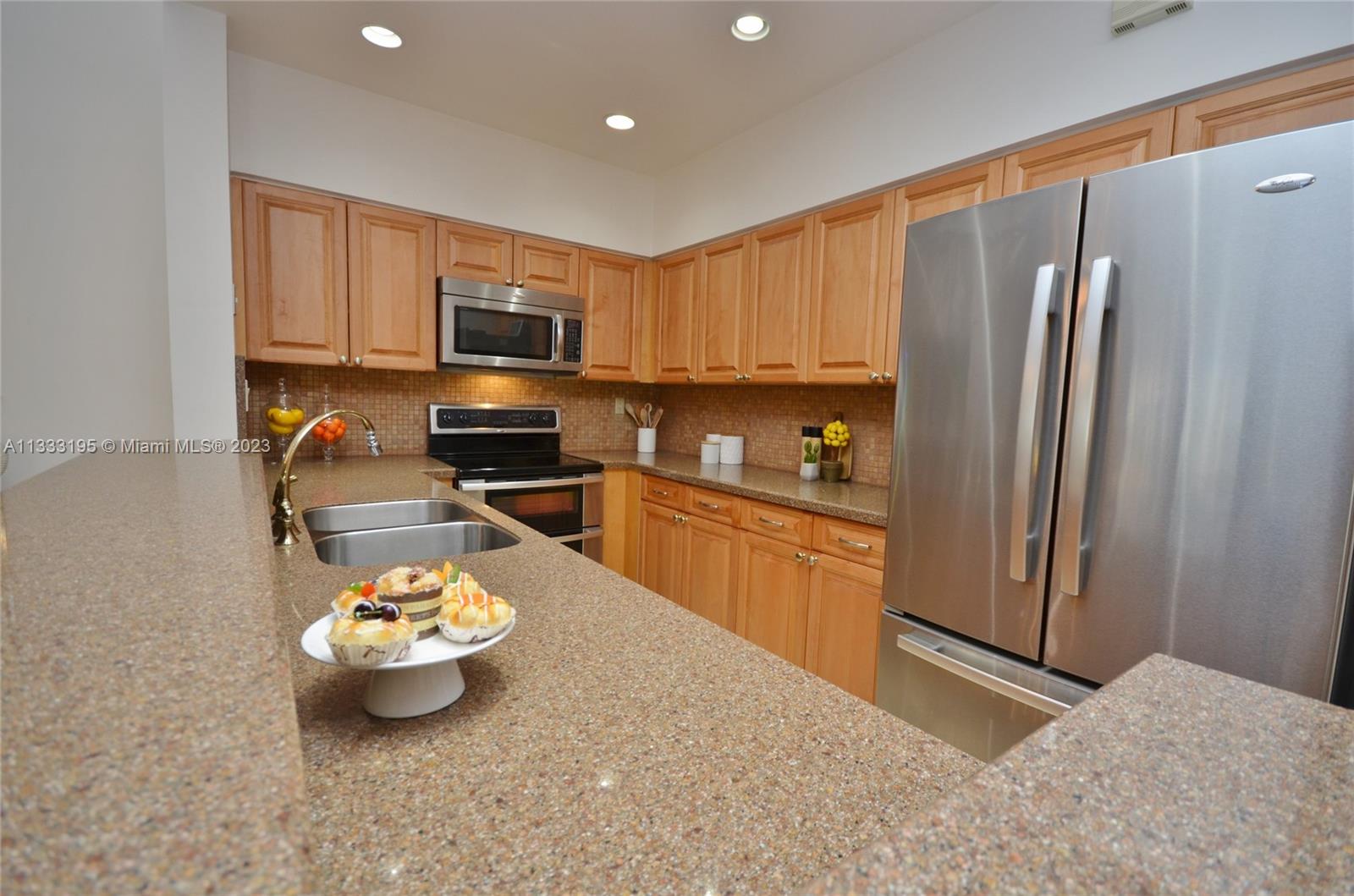 14528 Balgowan Road Miami Lakes, FL 33016 - Photo 21 of 39 Gallery Image 21