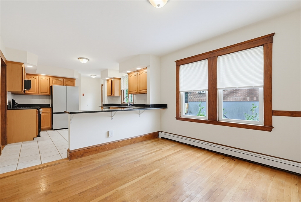 1096 Main Street, Unit 3 Waltham, MA 02453 - Photo 7 of 30