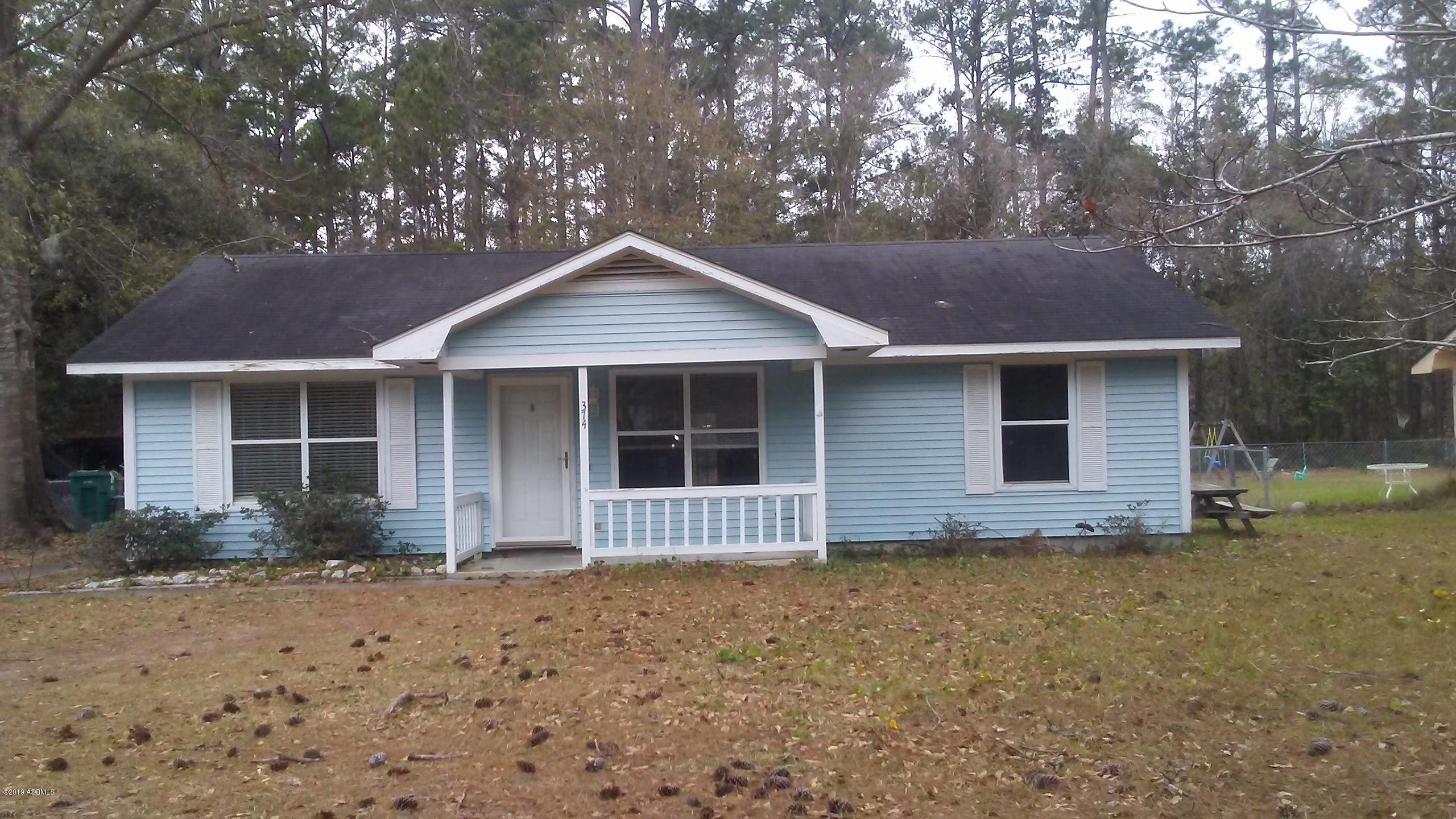 374 Shanklin Road Beaufort, SC 29906 - Photo 1 of 12 0129191357b