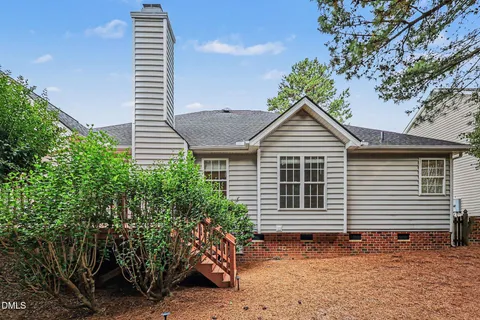 $500,000 | 404 Ravenstone Drive, Cary, NC 27518