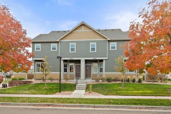 $2,350 | 15800 East 121st Avenue, Unit Q6, Commerce City, CO 80603