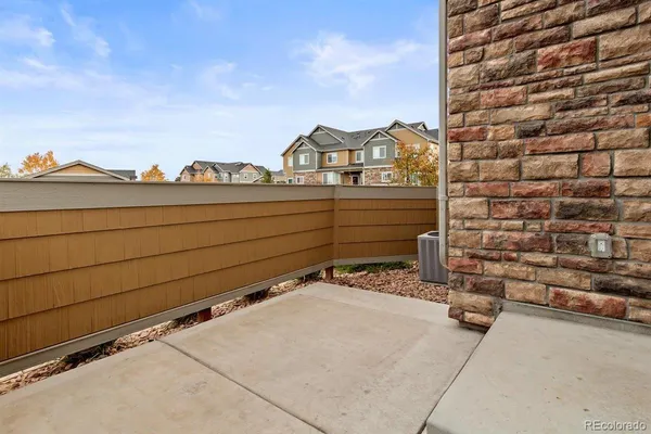 $2,350 | 15800 East 121st Avenue, Unit Q6, Commerce City, CO 80603