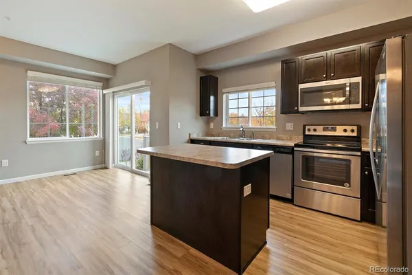 $2,350 | 15800 East 121st Avenue, Unit Q6, Commerce City, CO 80603