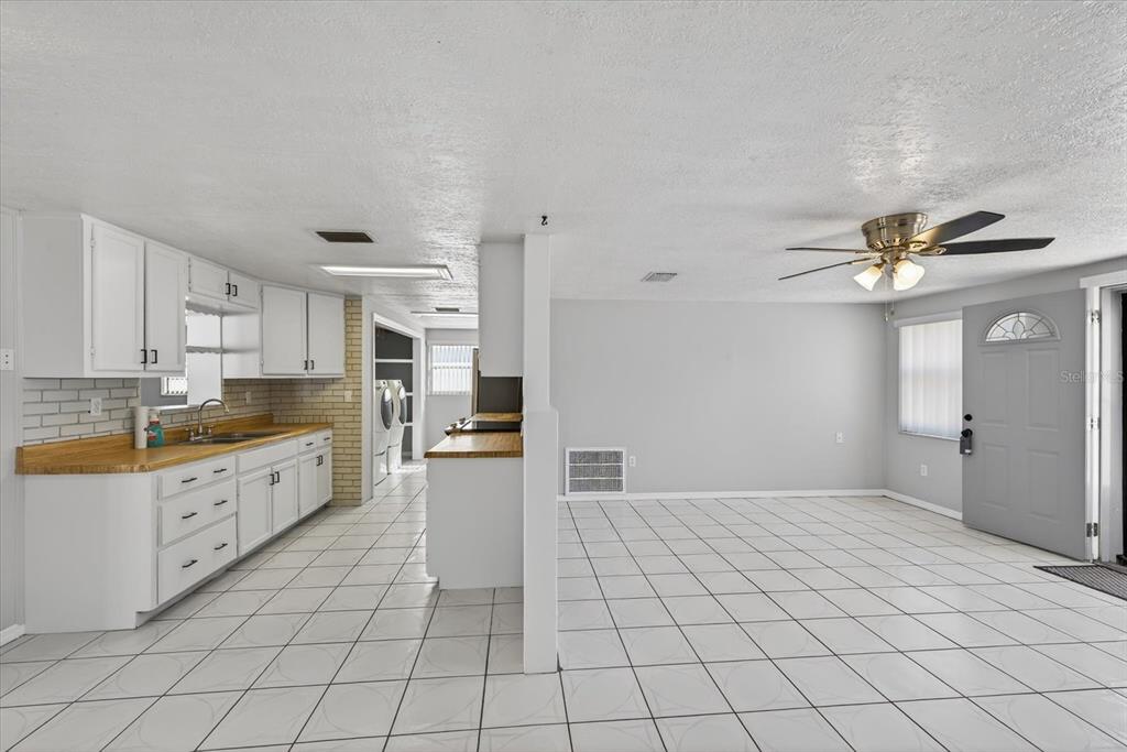 8634 Velvet Drive Port Richey, FL 34668 - Photo 16 of 44 Gallery Image 16