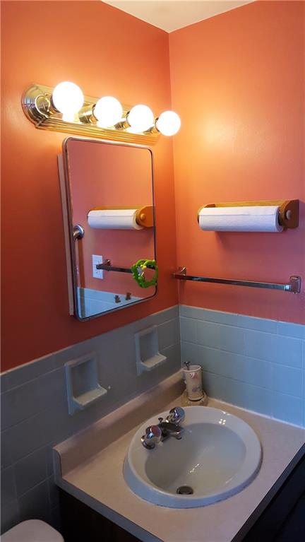 1108 14th Street McKees Rocks, PA 15136 - Photo 8 of 19 Gallery Image 8