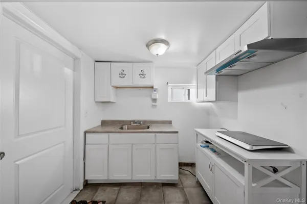 $1,350,000 | 2710 Lurting Avenue | Laconia