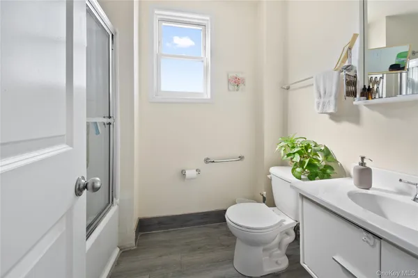 $1,350,000 | 2710 Lurting Avenue | Laconia
