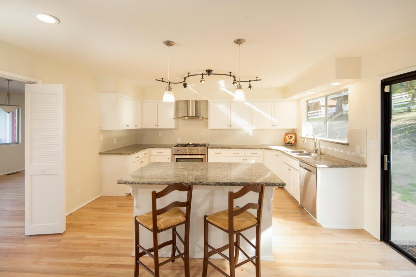 350 Mesa Road Salinas, CA 93908 - Photo 23 of 37 Gallery Image 23