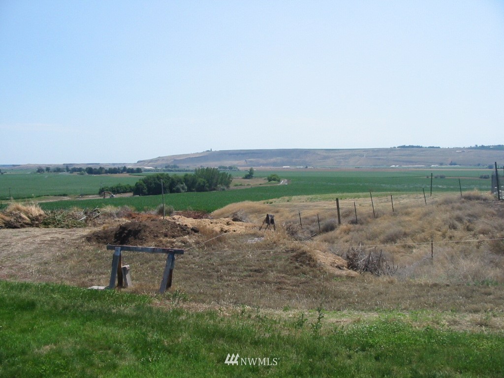 2005 West Atkinson Road Othello, WA 99344 - Photo 7 of 25