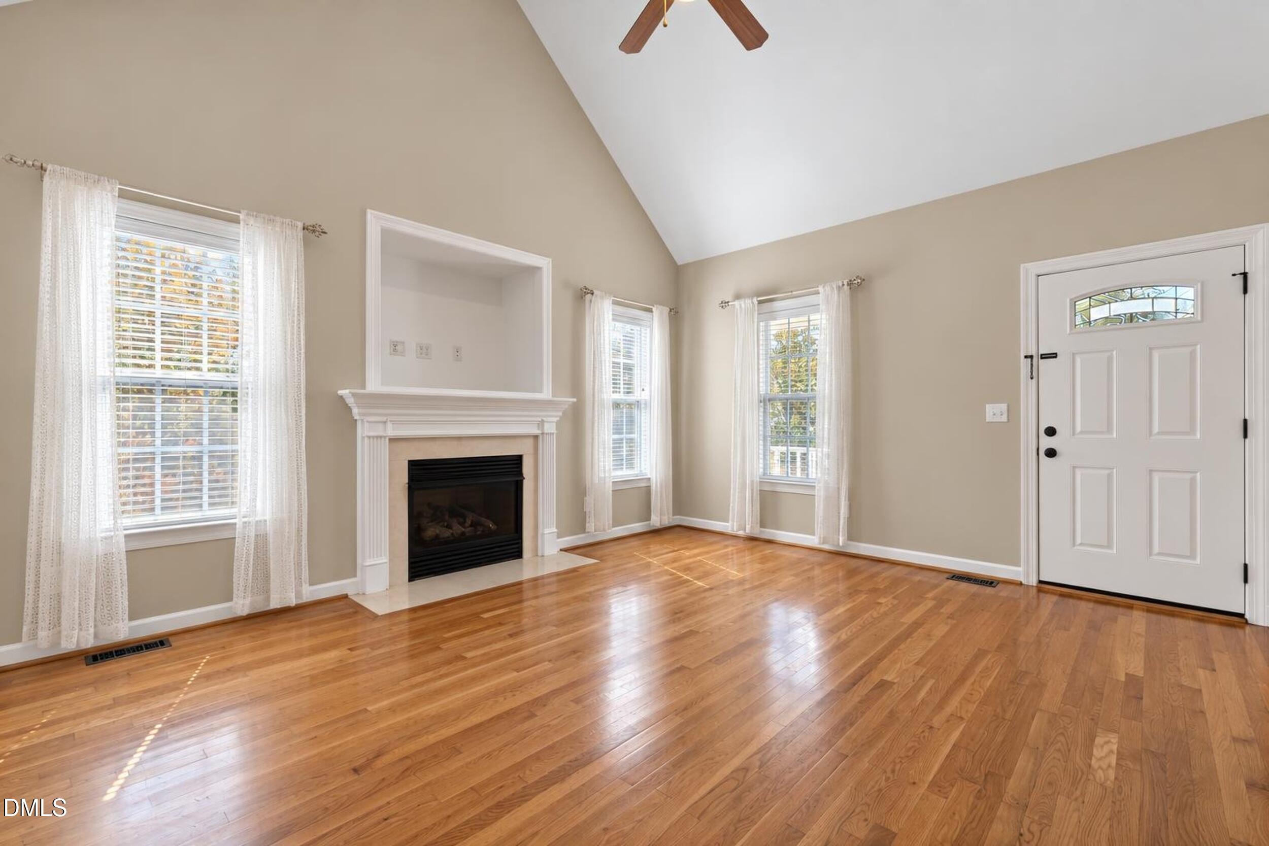 1641 Balkan Road Fuquay-Varina, NC 27526 - Photo 7 of 68 Living Room