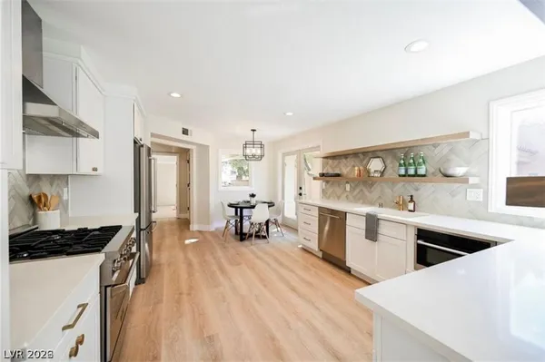 $4,800 | 5095 Turnberry Lane, Las Vegas, NV 89113
