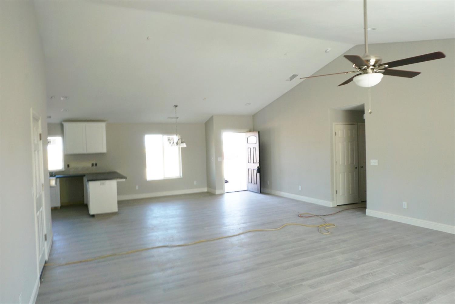 21413 Valley View Road Madera, CA 93638 - Photo 14 of 32