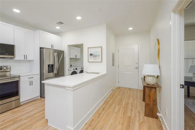 $464,000 | 419 Southeast 1st Avenue, Unit 103, Ocala, FL 34471