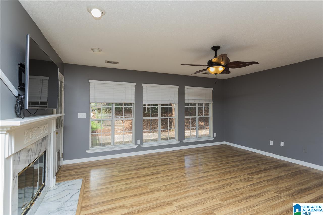 110 Cambridge Pointe Circle Alabaster, AL 35007 - Photo 16 of 32