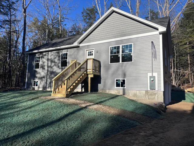 $450,000 | 48 King Hill Road, Limerick, ME 04048