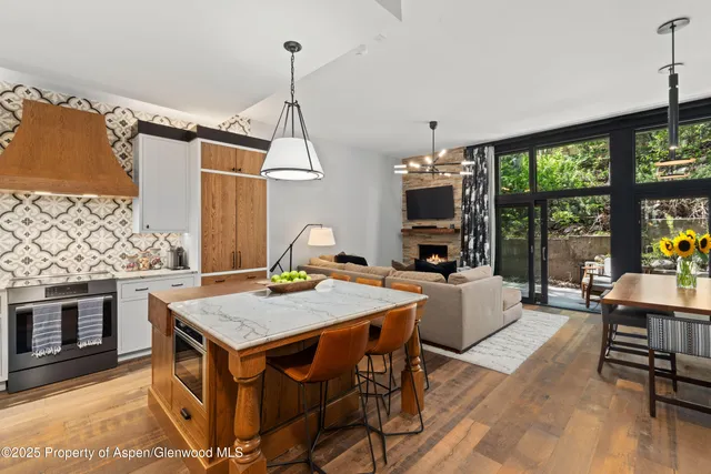 $5,750,000 | 800 South Mill Street, Unit 105, Aspen, CO 81611