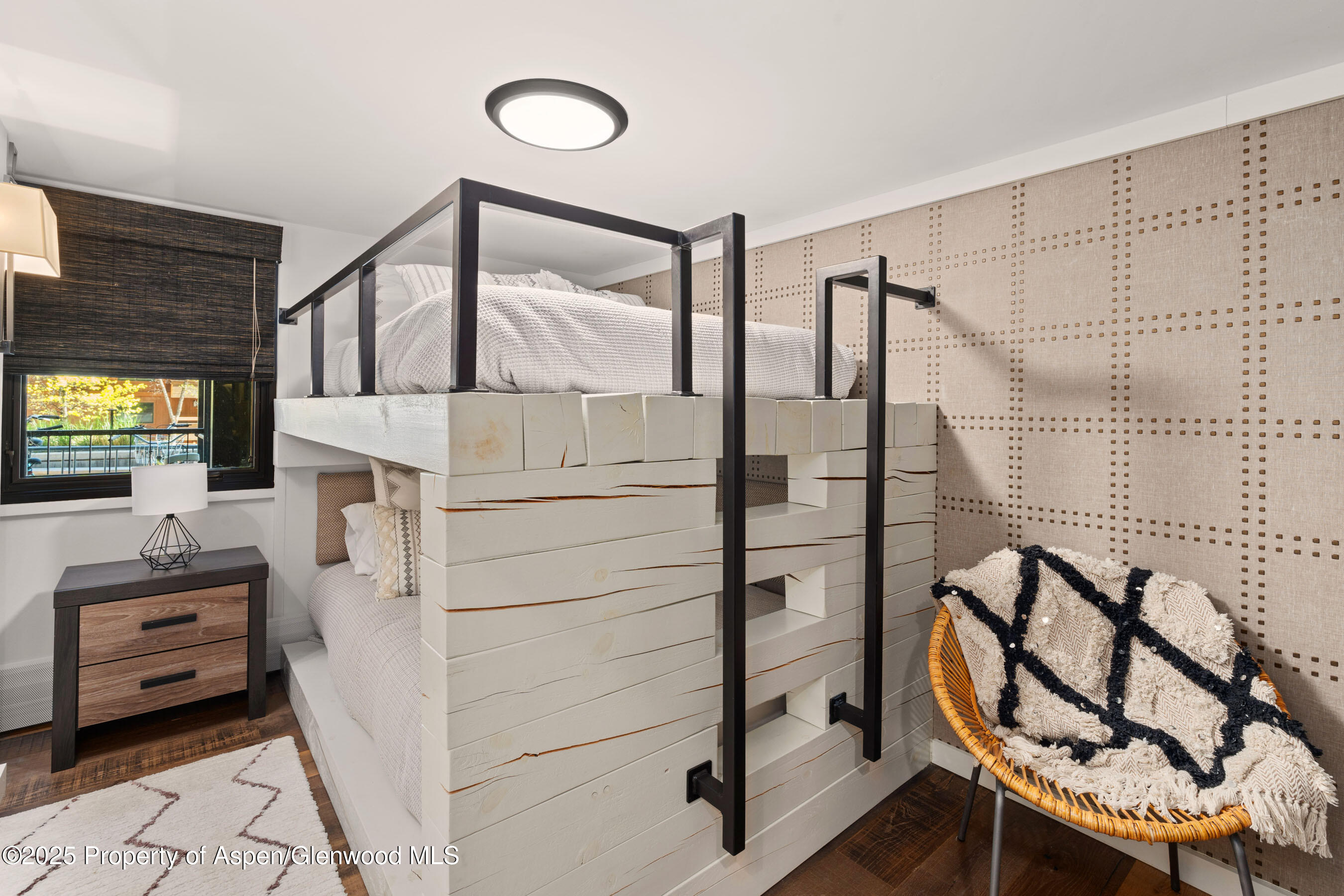 800 South Mill Street, Unit 105 Aspen, CO 81611 - Photo 15 of 28 FifthAve105_DASH20