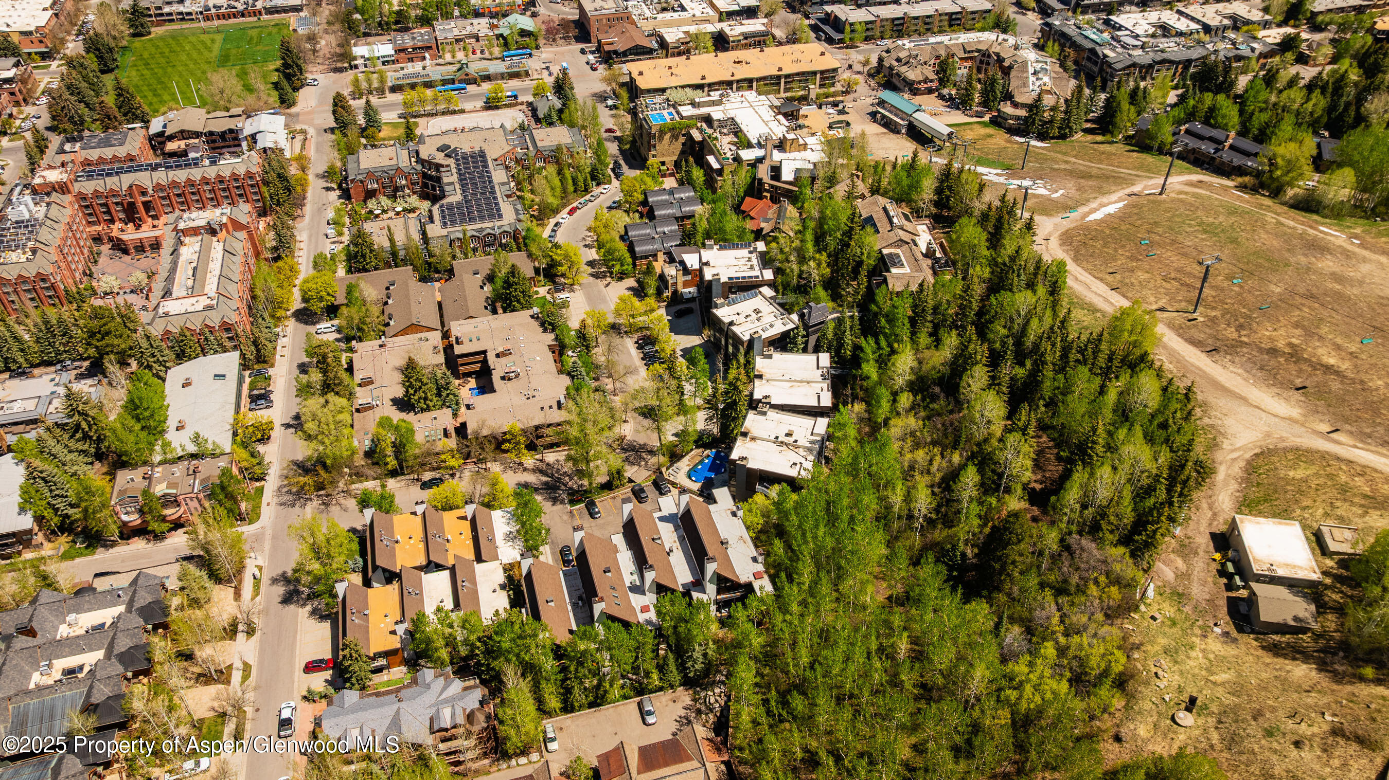 800 South Mill Street, Unit 105 Aspen, CO 81611 - Photo 26 of 28 FifthAve105_DASH53